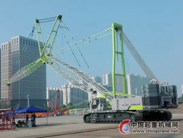中联重科ZCC2600履带式起重机产品参数