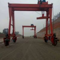 张家界行车，行吊