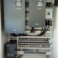 西安行吊厂家销售供应—-变频电器柜