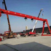 镇江丹阳龙门吊起重机。半龙门吊机