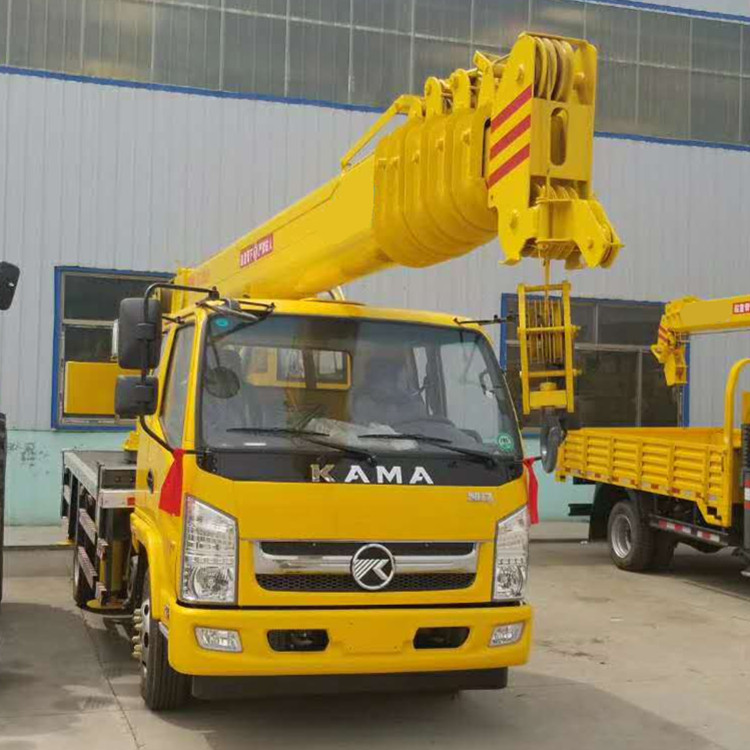 凯马8吨吊车3_750尺寸