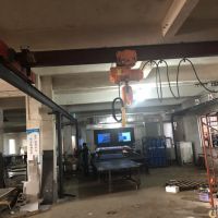 宜昌市长阳县现场制作简易小型起重机行车，行吊龙门吊大全