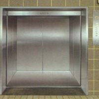 传菜电梯，家用电梯，液压升降货梯生产厂家