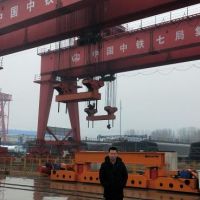 安装现场--中铁七局郑济高铁制梁场