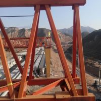 安装起重机—石经理