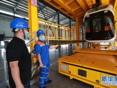 #（新华视界）（2）湖北首条&ldquo;空轨&rdquo;高温天气顺利试跑