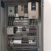 河南起重机QD32/5大小车变频电器柜生产现场