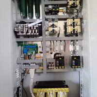 河南长垣圣斯电气停电保磁专用配电柜