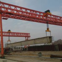 重庆提梁门式起重机