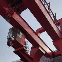 太原双梁门式大红色质量超好起重机