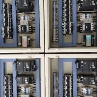 河南腾力生产销售起重电器