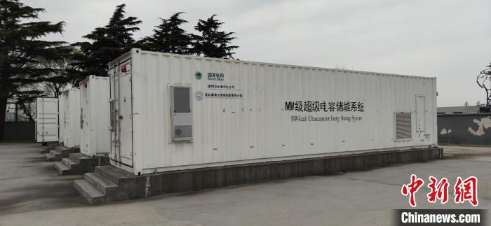 储能站现场?！∠难?摄