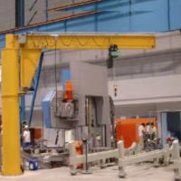 佛山起重机，行吊，龙门吊，悬臂吊，升降货梯起重机配件维修