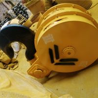 河南巴斯特起重专业生产-各种吊钩