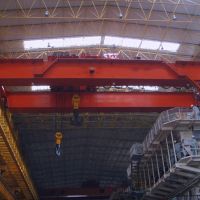 常熟起重机货梯（行吊、升降平台）搬运