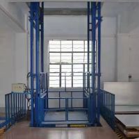 河北张家口起重设备起重机升降货梯导轨货梯