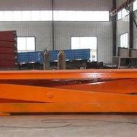 惠州起重机-液压货梯