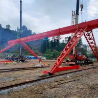 湖北省宜昌市五峰县龙门吊，行吊，门式起重机