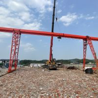 湖北省宜昌市当阳市龙门吊，行吊，门式起重机