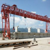 昆明铁路提梁机 起重机放心购