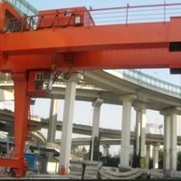 江西南昌U型双梁吊钩门式起重机