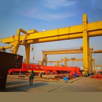 天津轮胎式起重机