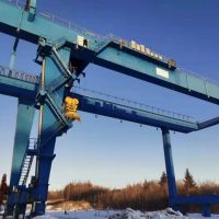 天津门式起重机