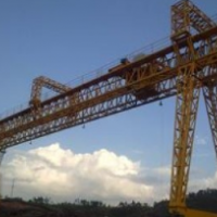 包头门式起重机